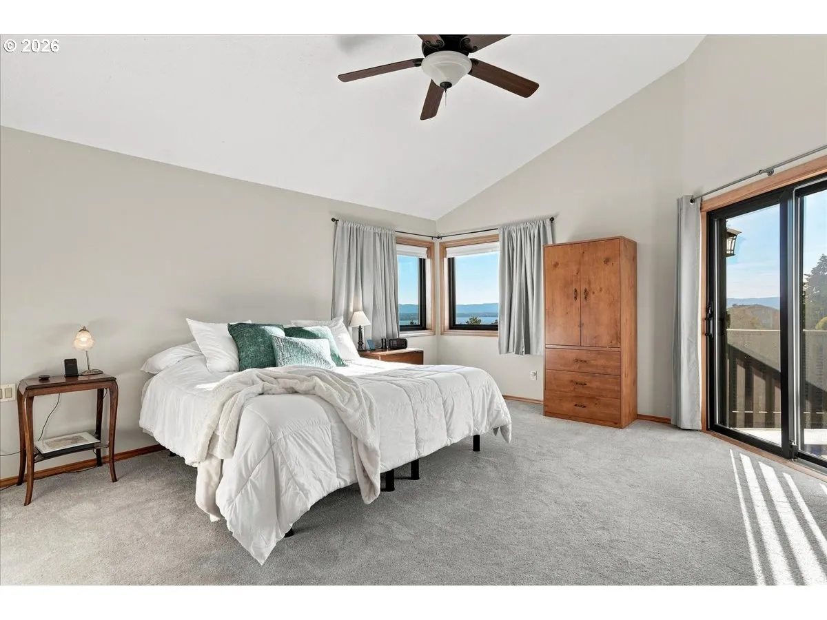 Owner's Suite Bedroom-Upper