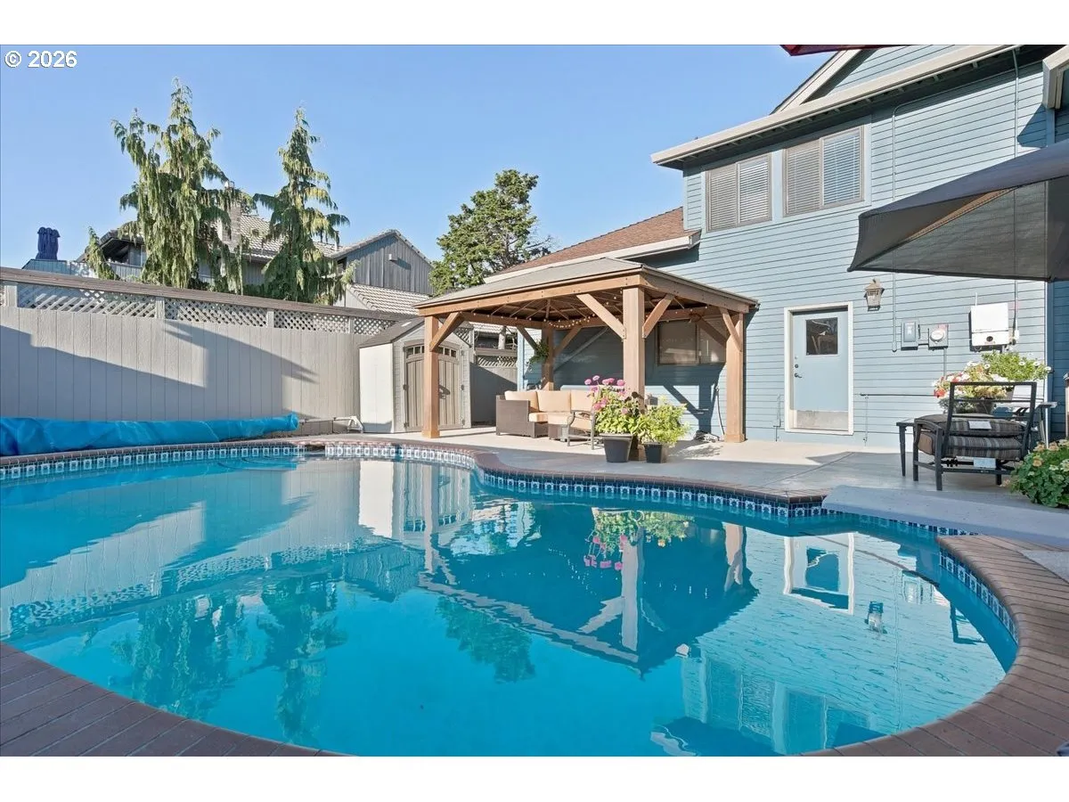 Backyard-Fenced