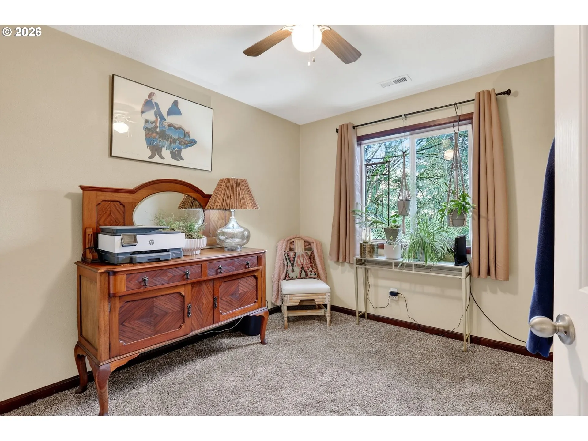 Bedroom-Ceiling Fan