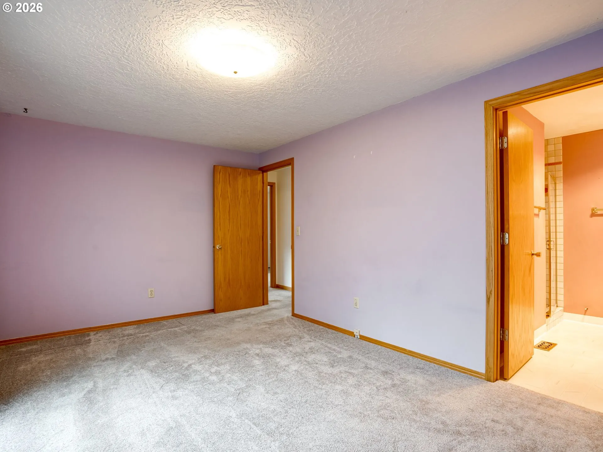 Bedroom, Primary