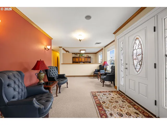 Entrance/Foyer