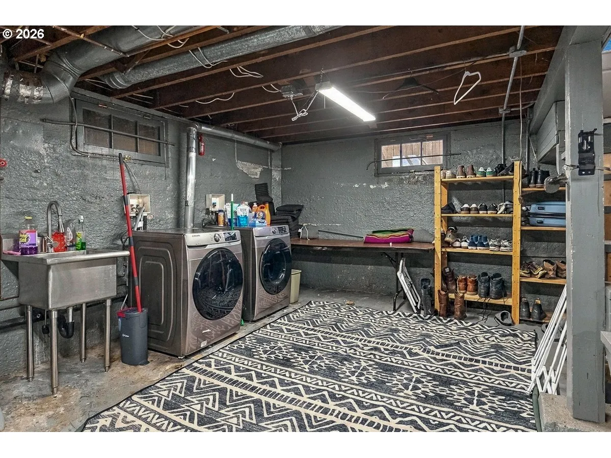 Laundry-Lower