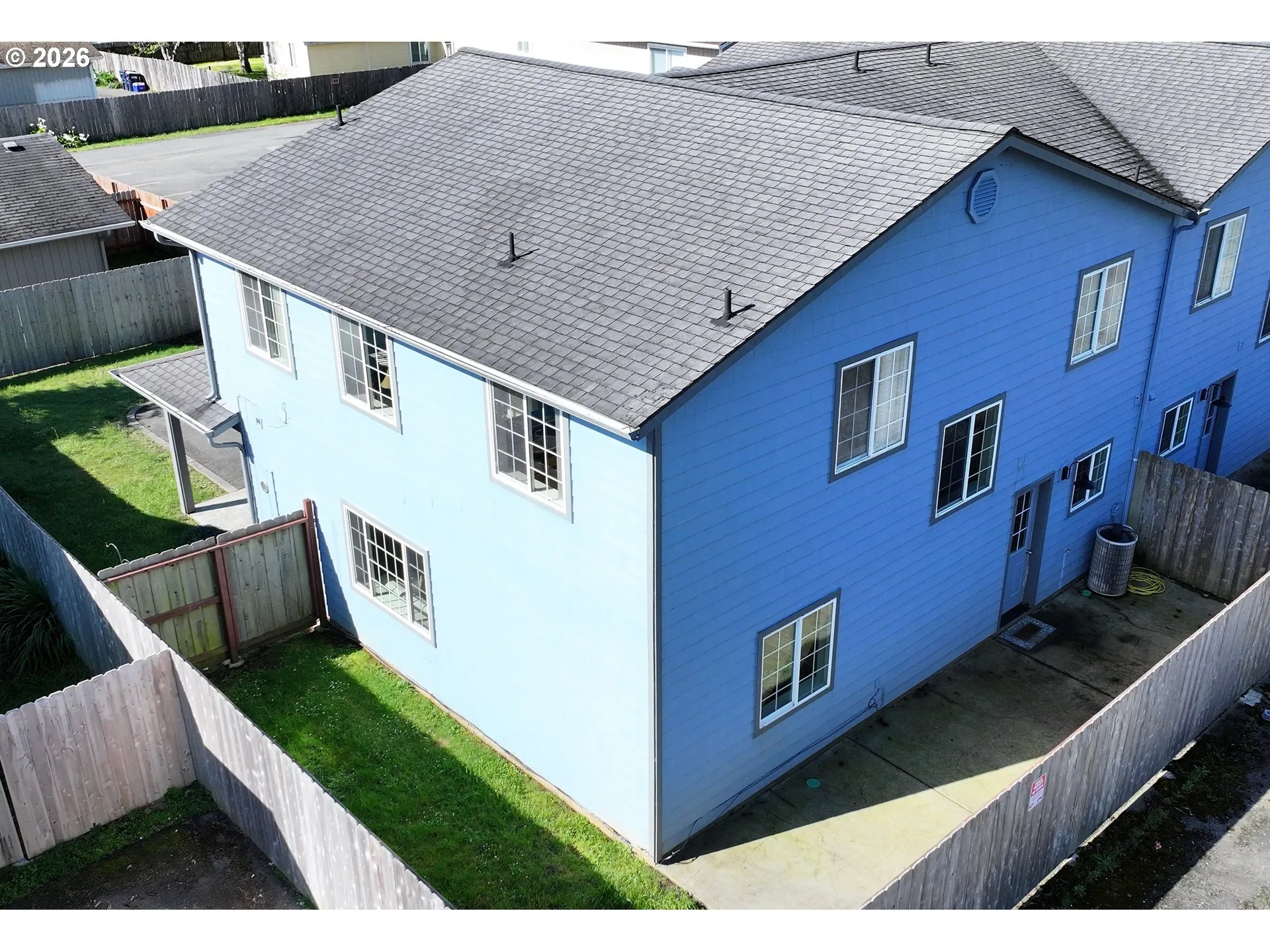 Yard-Back
