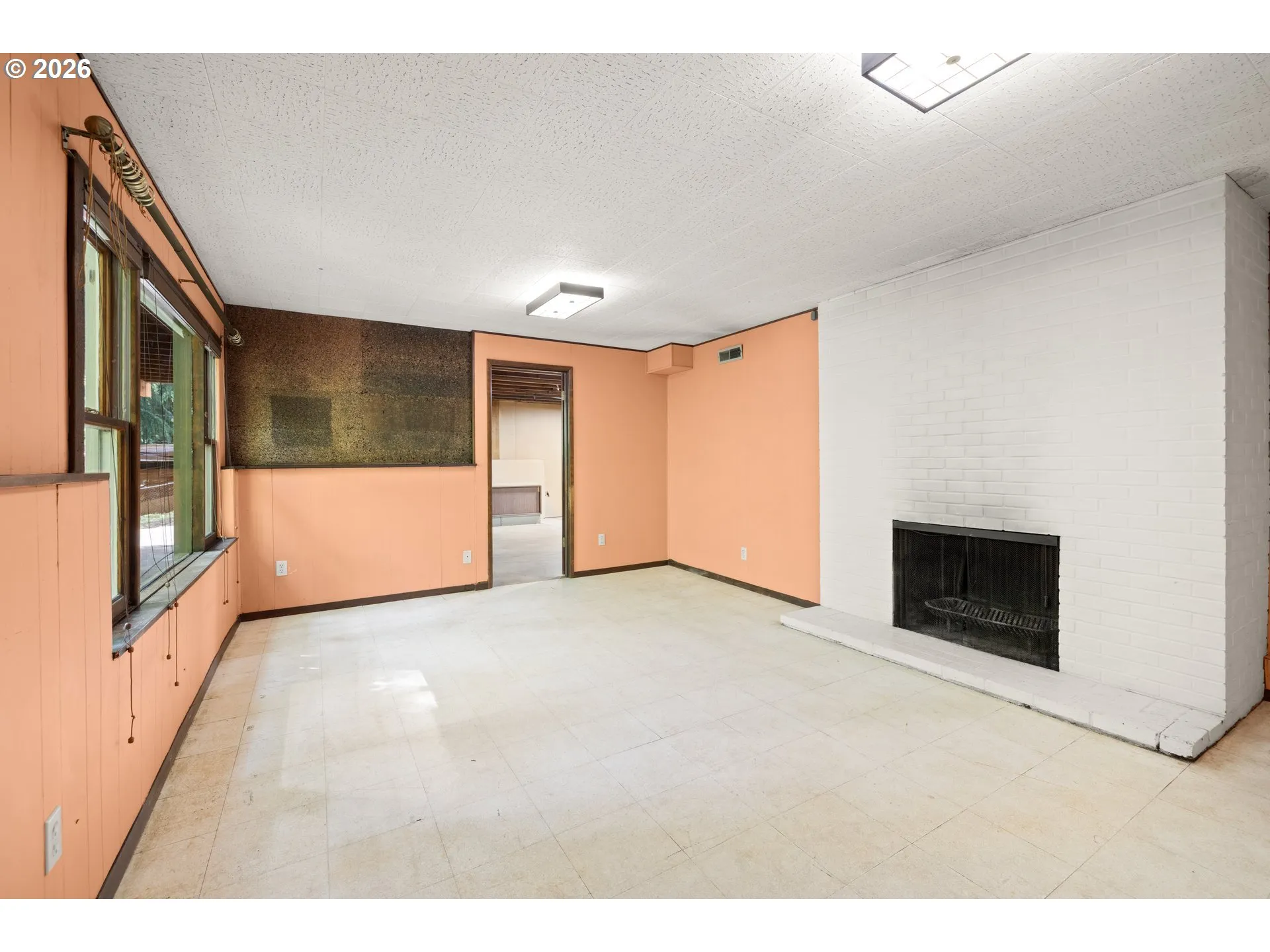 Family Room-Lower