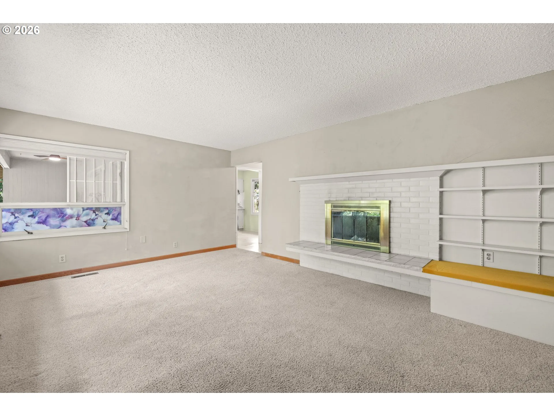 Living Room-Built-In Shelving