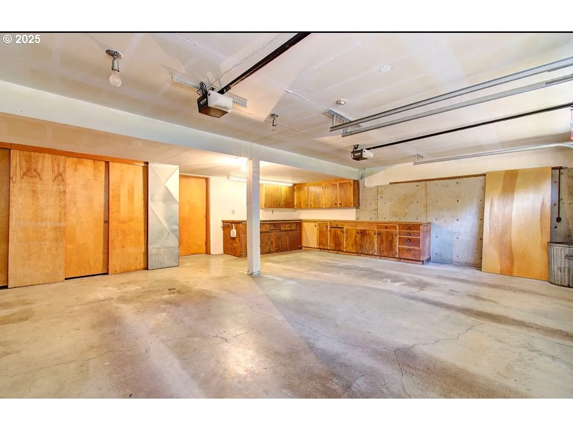 Garage-# 2