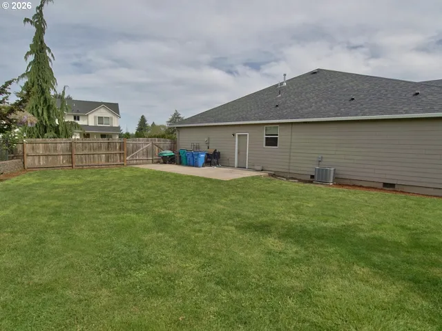RV Pad-Gated