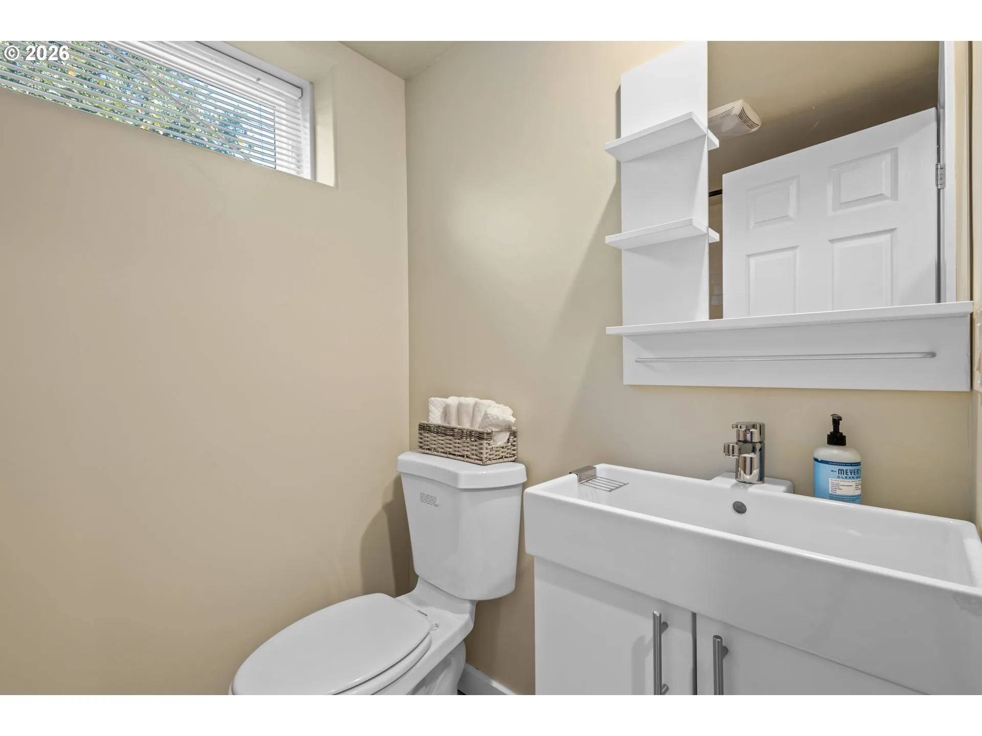 Bathroom-Lower