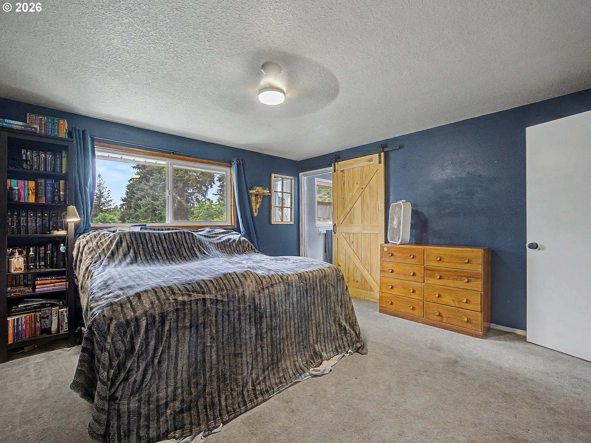 Primary Bedroom-Upper