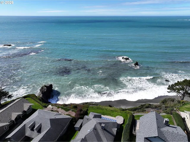 Drone View/UAV-Aerial