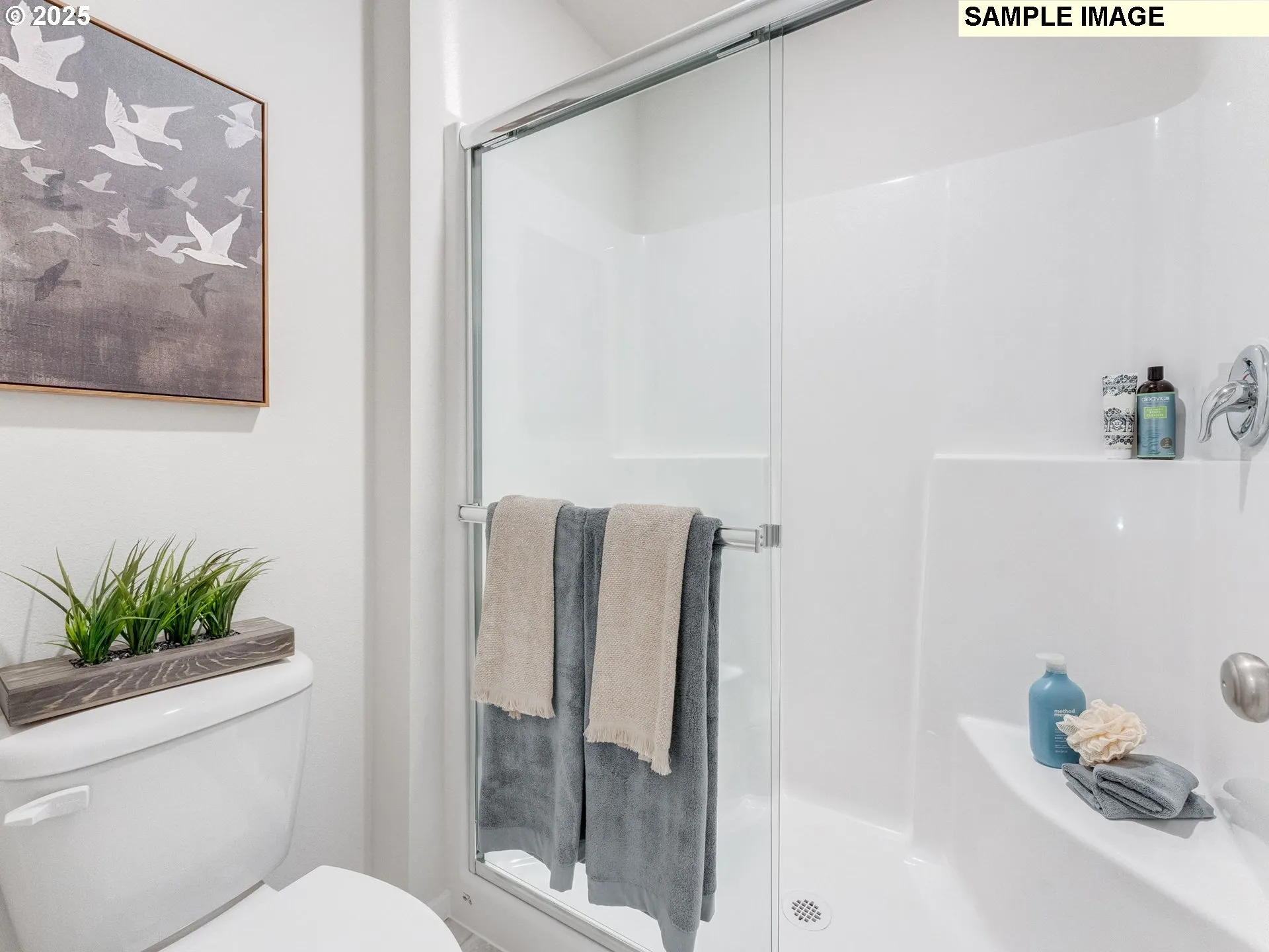 Primary Bedroom-Attached Bathroom