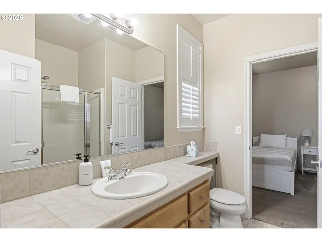 Bathroom-Jack and Jill