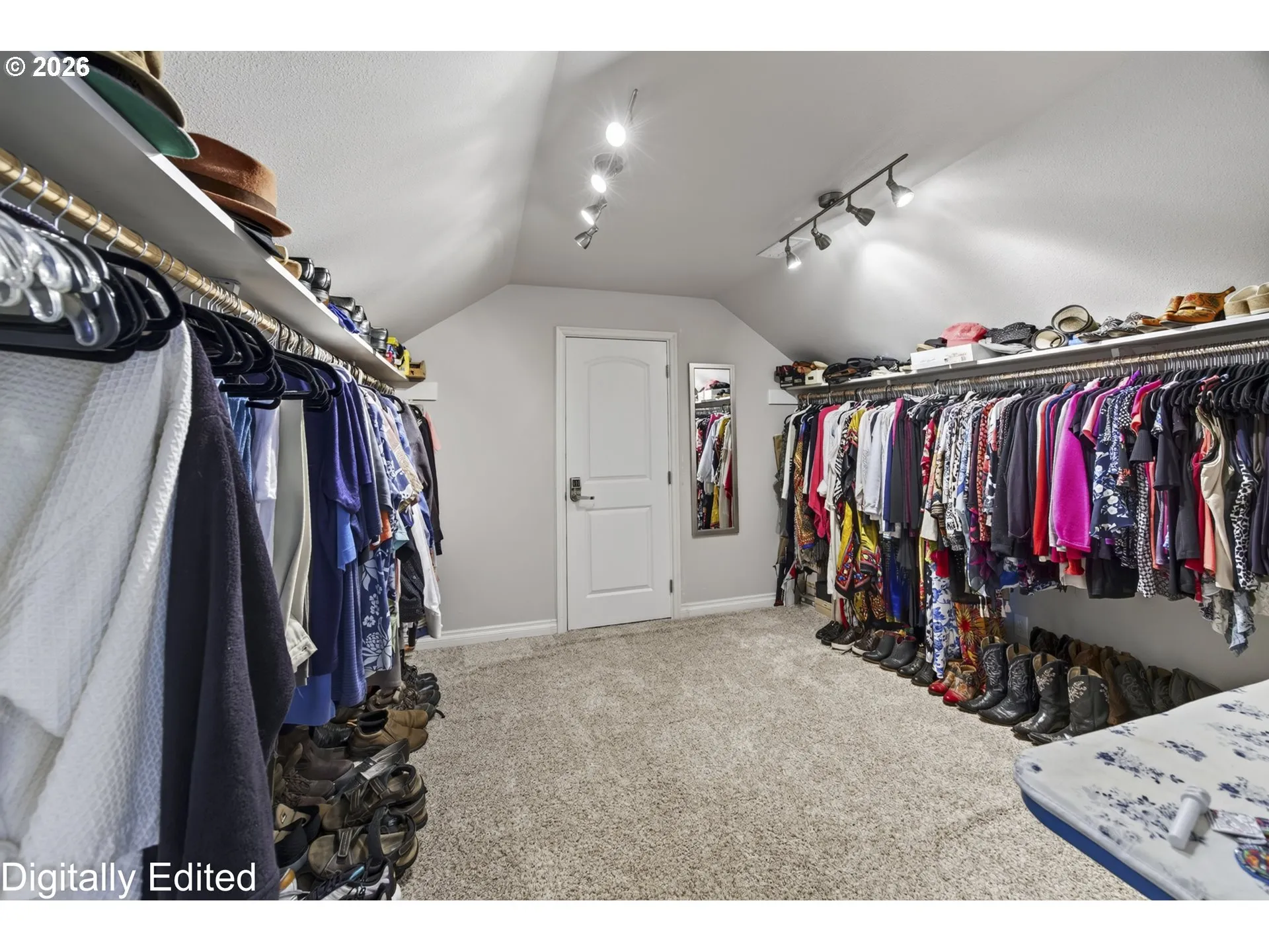 Primary Bedroom-Walk-In Closet