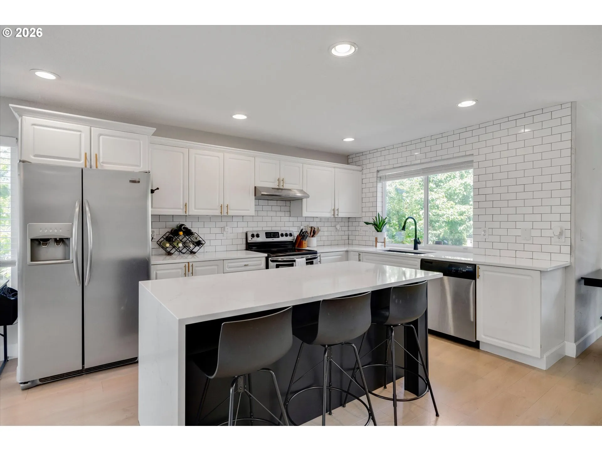 Kitchen-Island