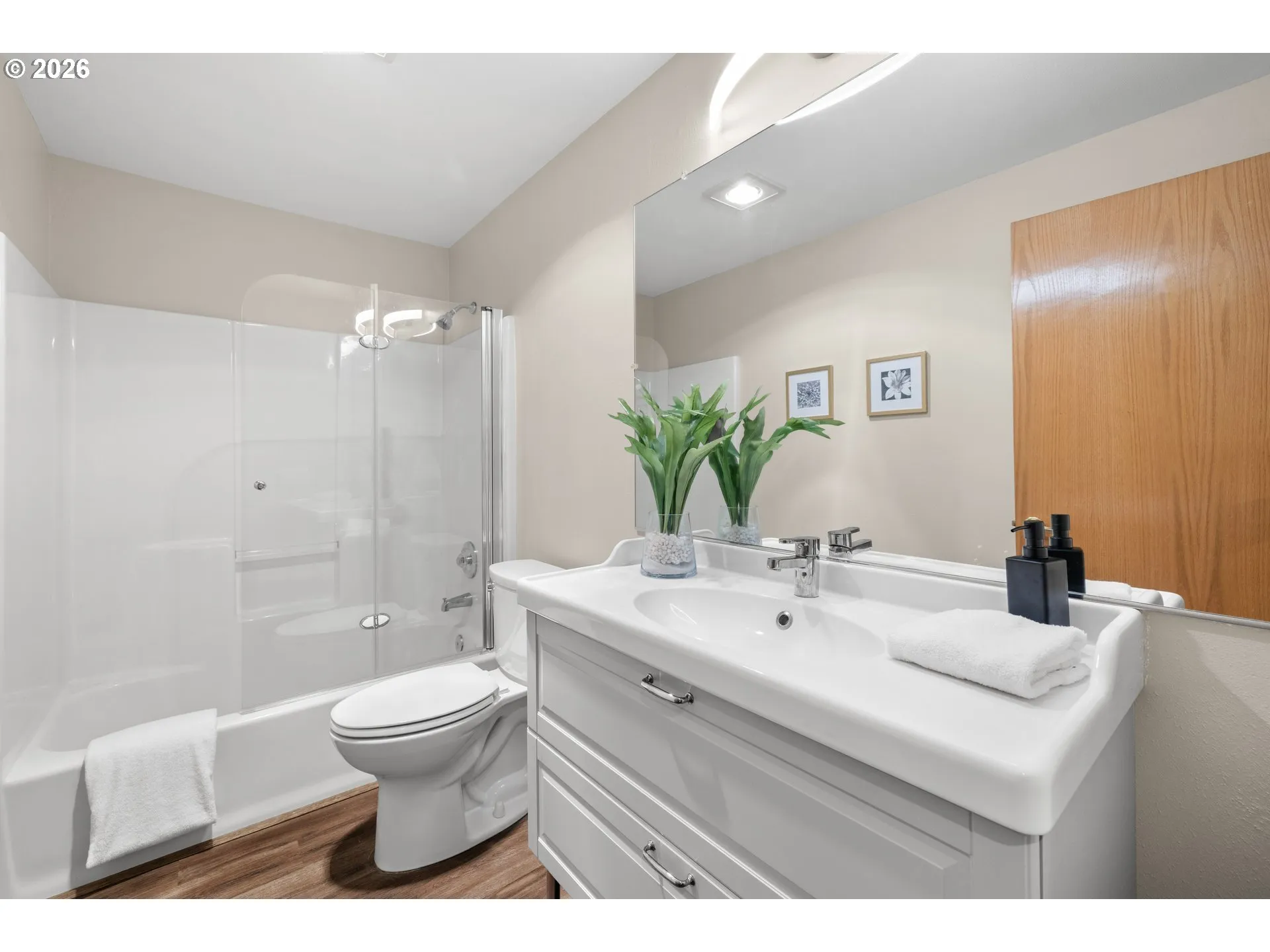 Bathroom-Hall