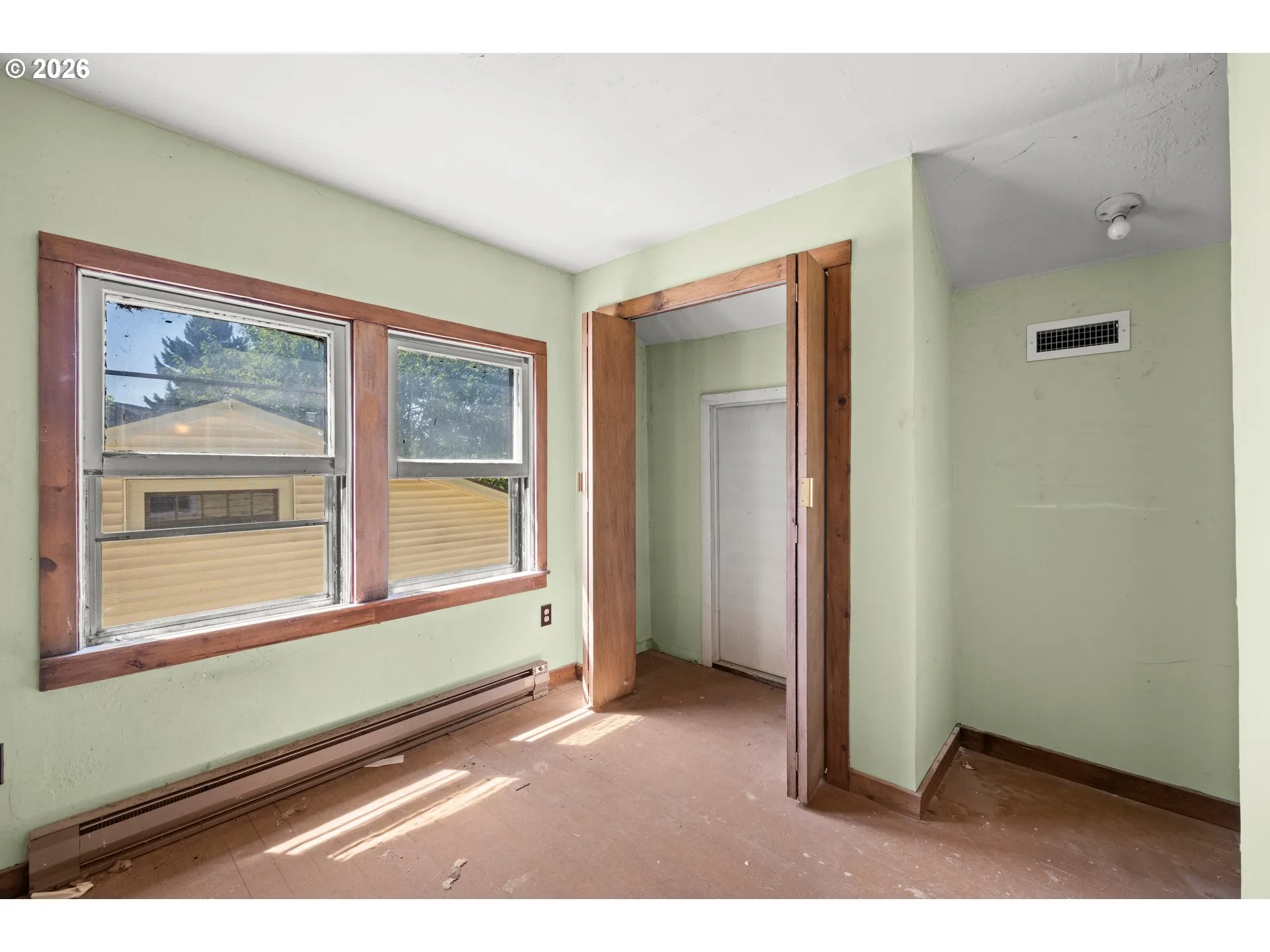 Bedroom-Upper