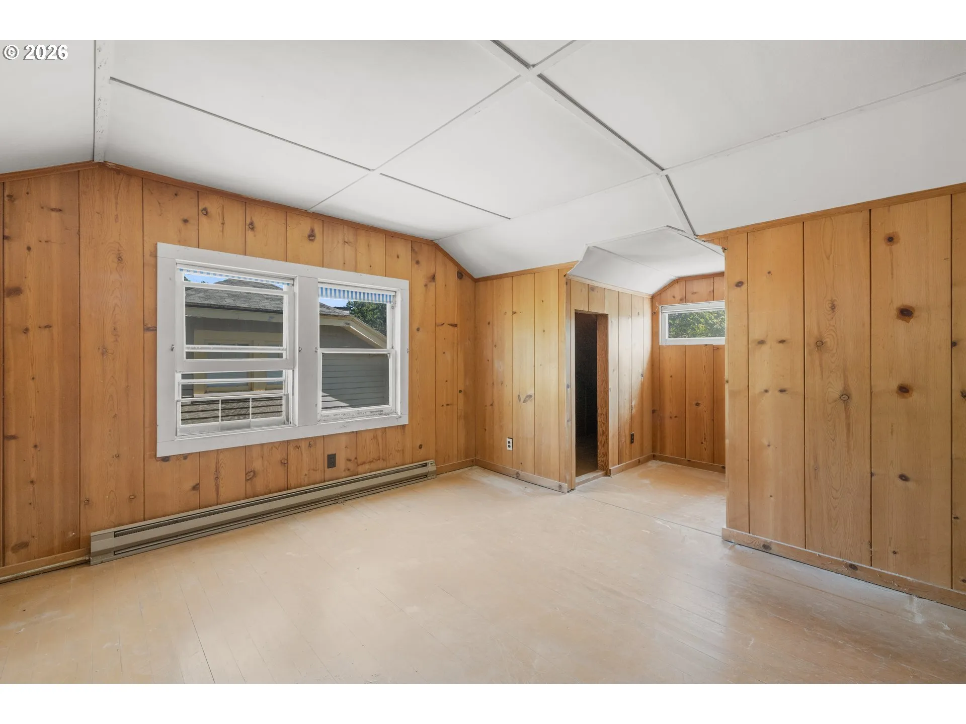 Bedroom-Upper