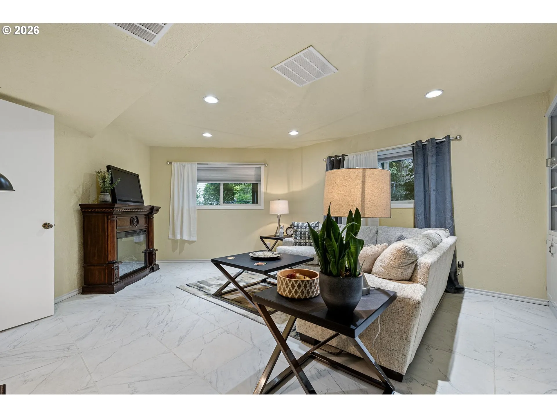 Family Room-Main