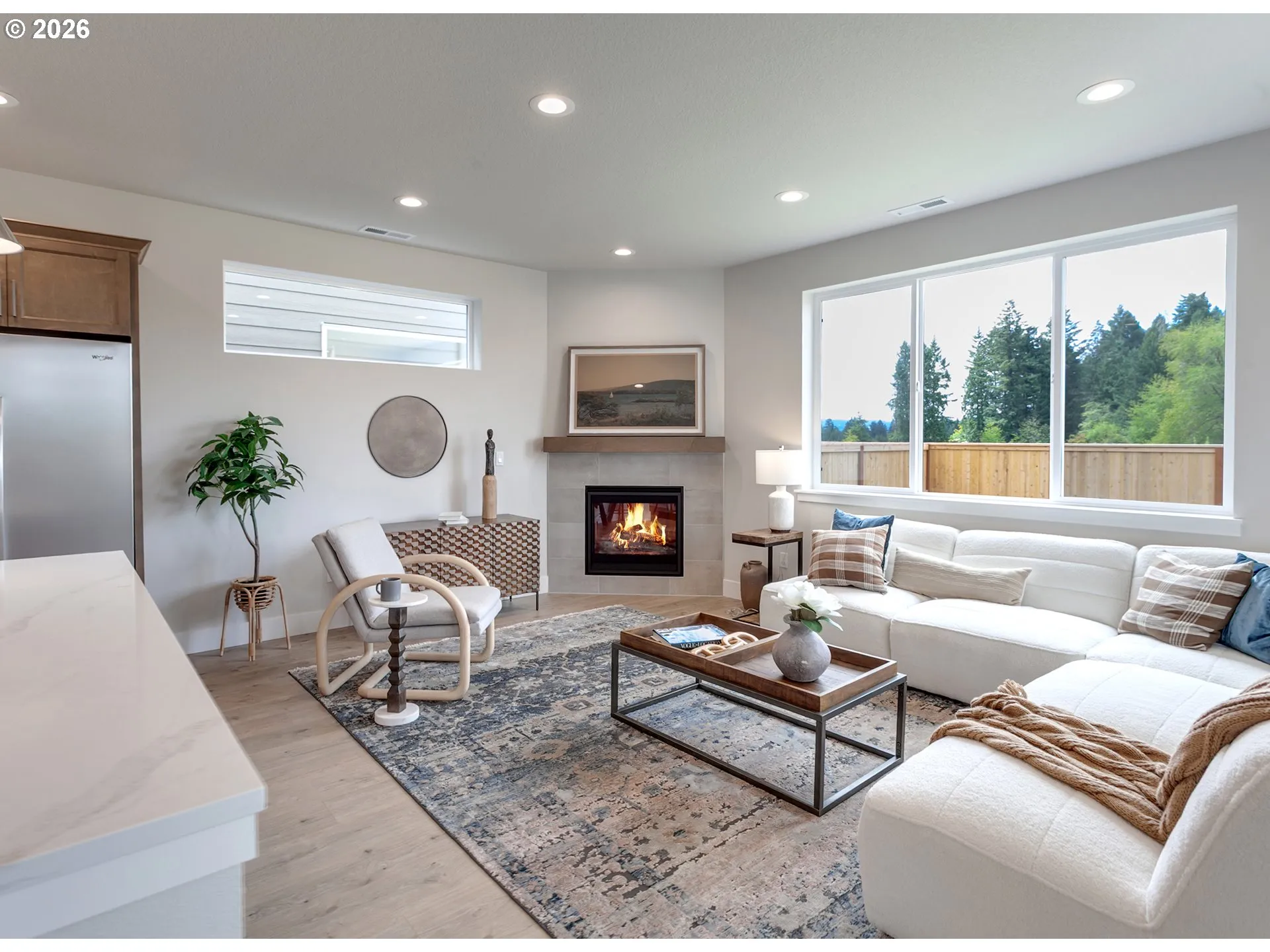Living Room-Fireplace