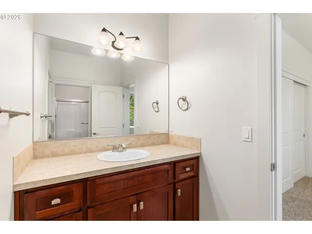 Bathroom-Jack and Jill