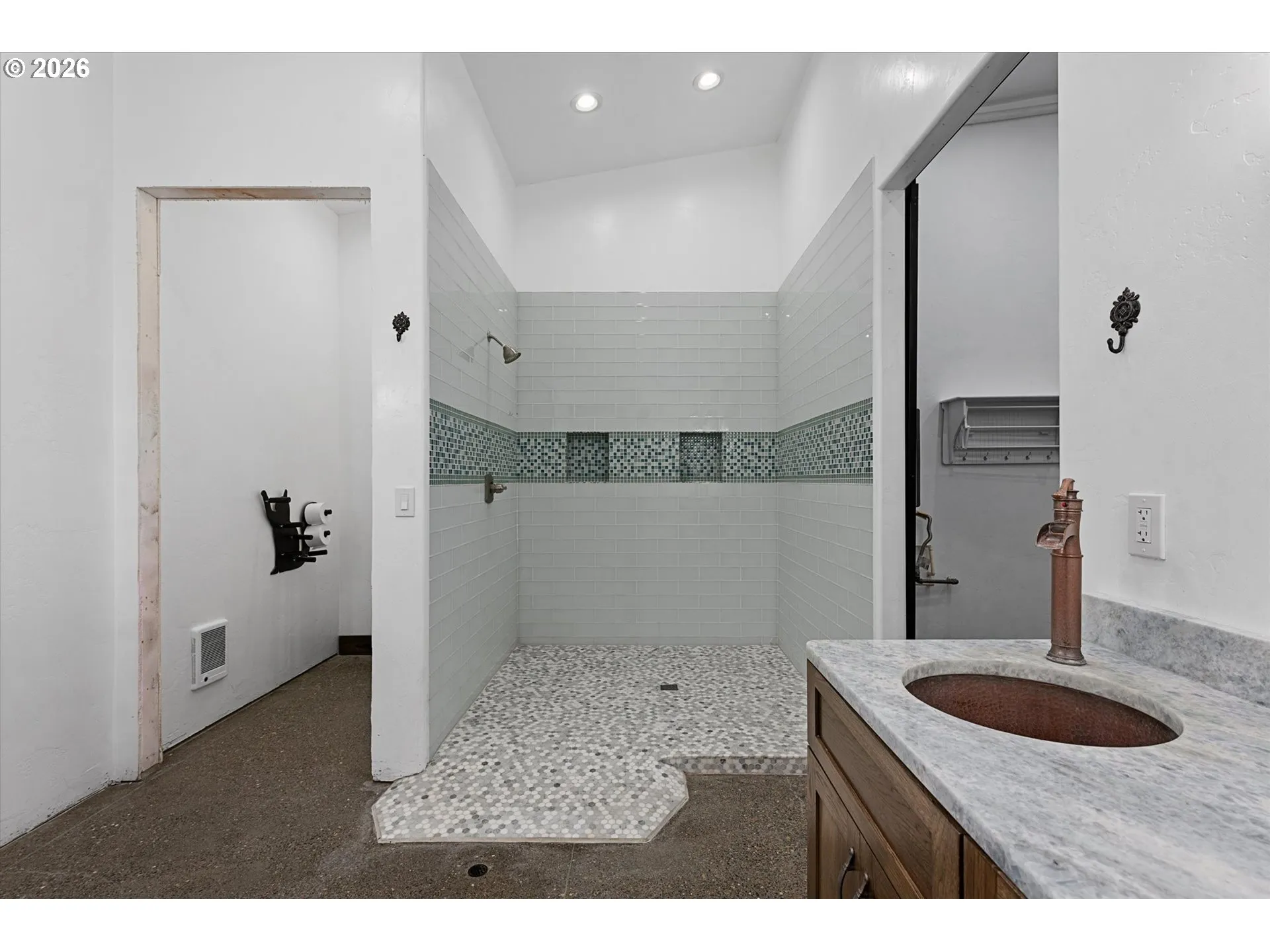 Bathroom, Attached-Walk in Shower