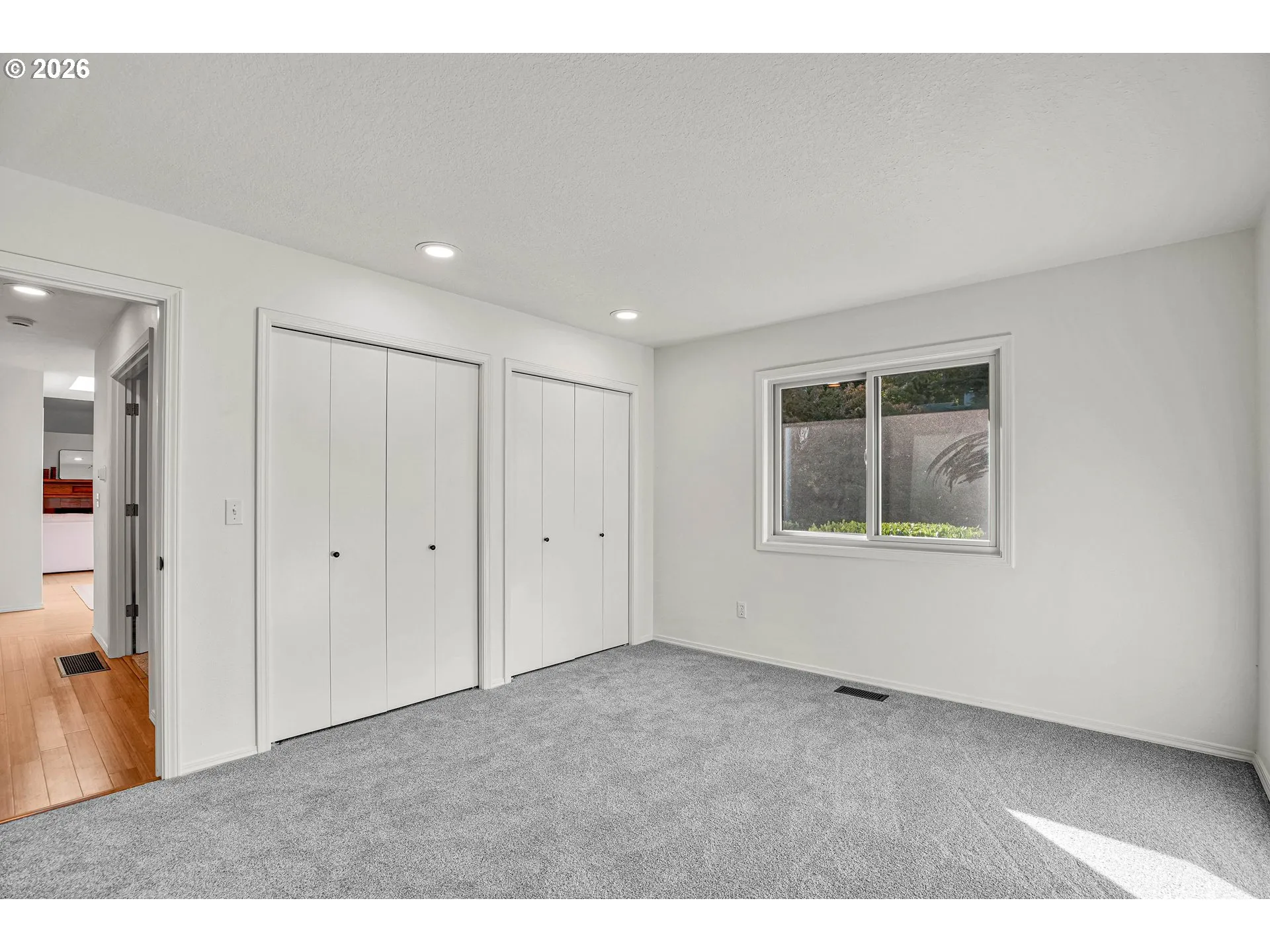 Bedroom-Main