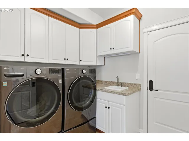 Laundry-Main