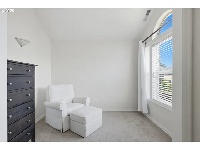 Primary Bedroom-Upper