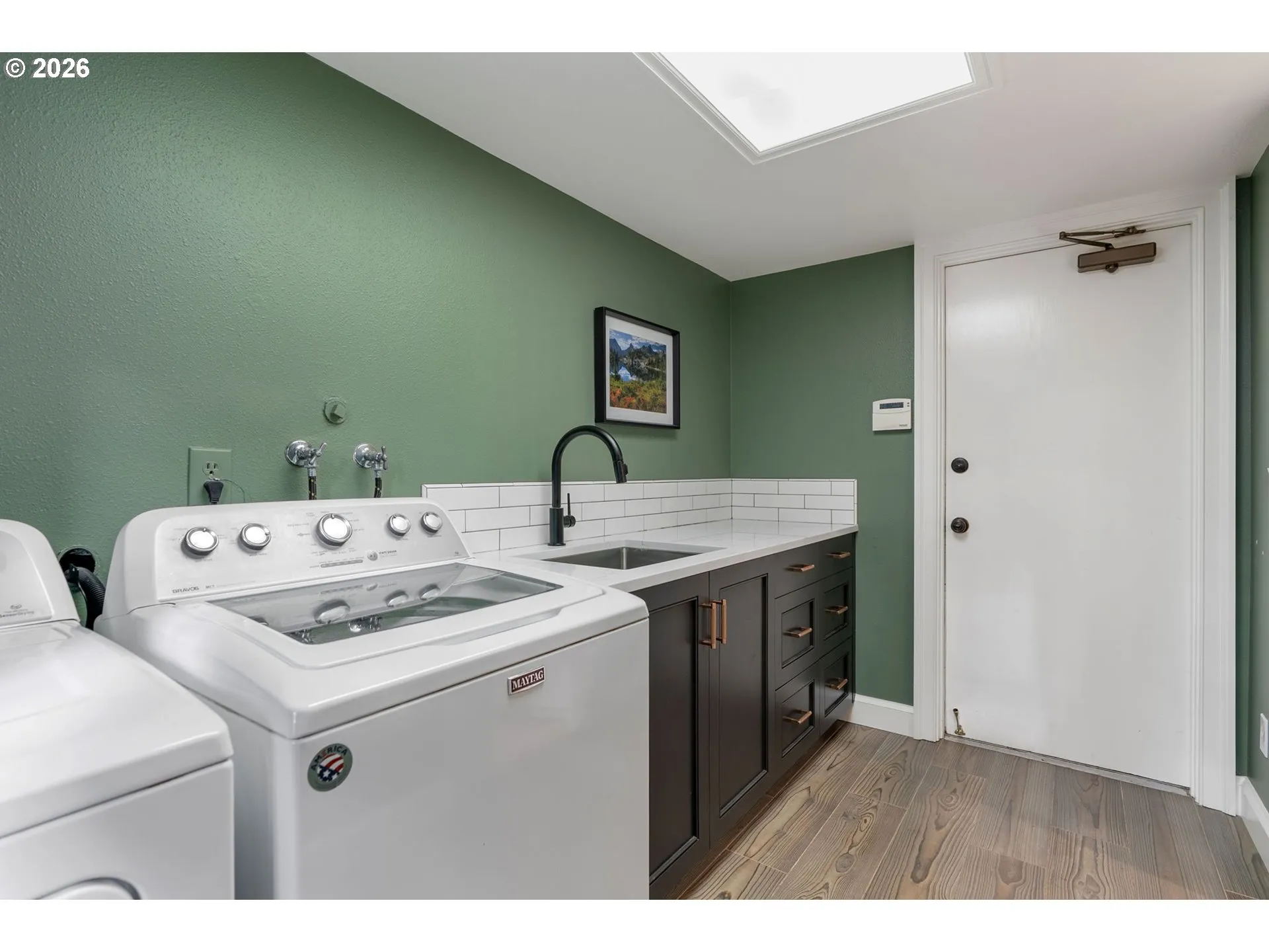 Laundry-Garage