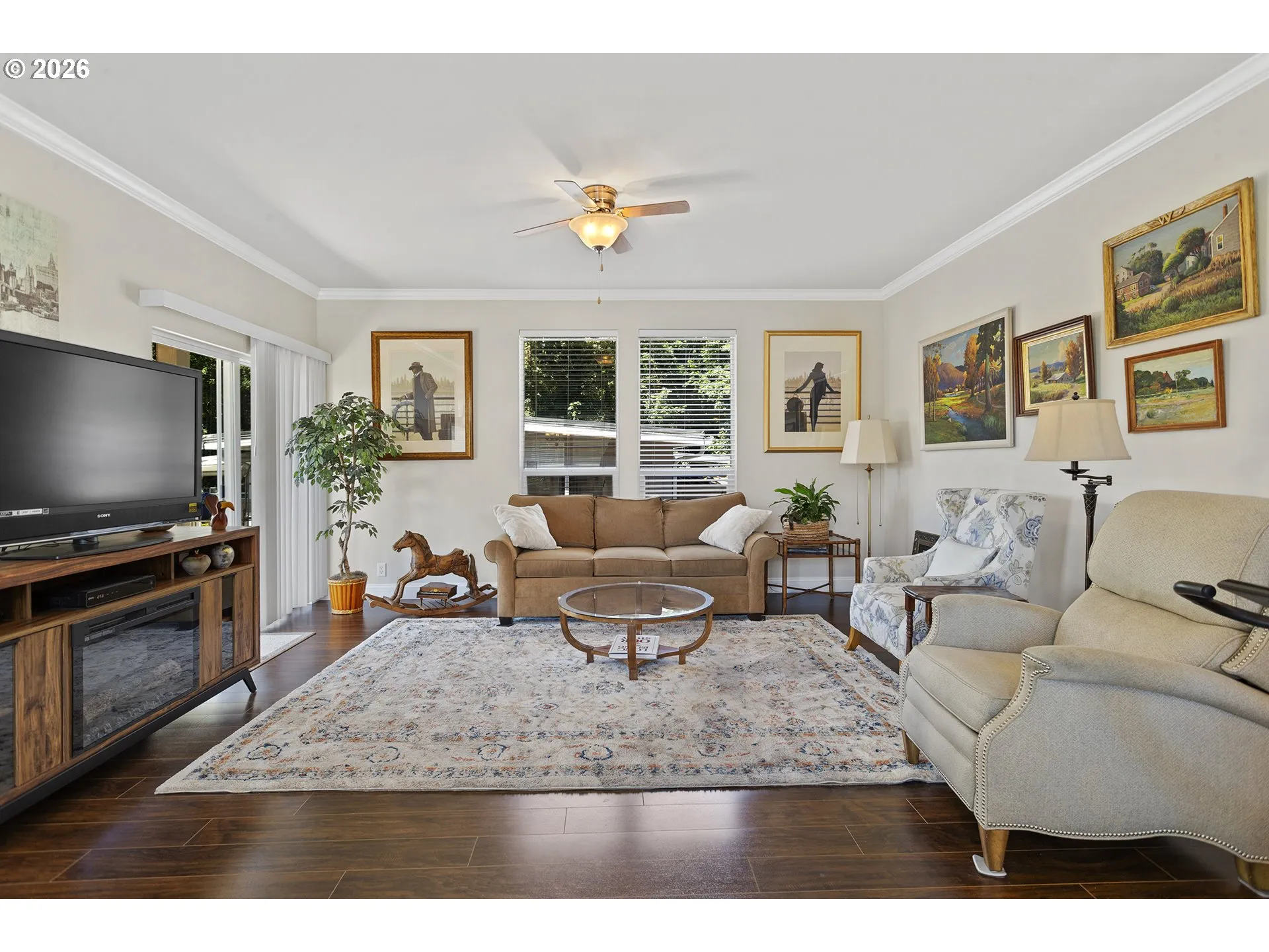 Living Room-Ceiling Fan