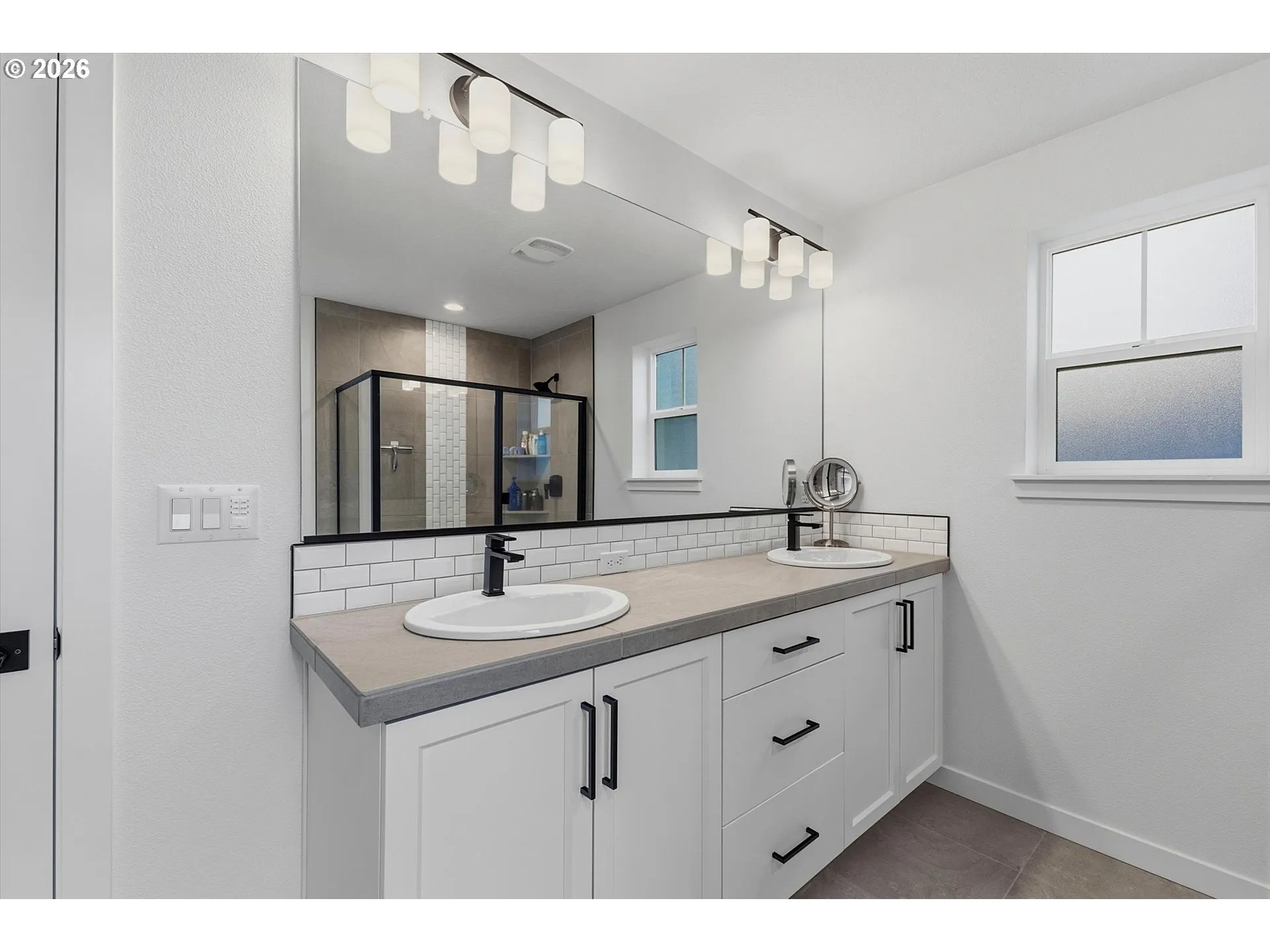 Bedroom, Owner's Suite