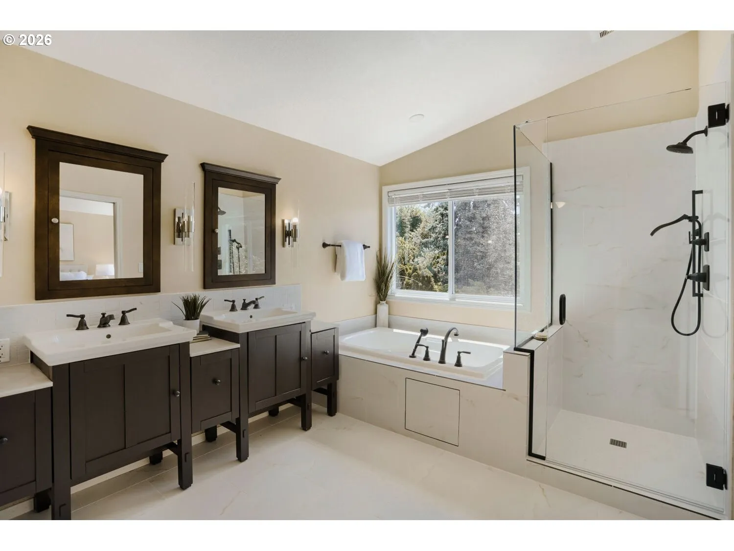 Owner's Suite Bathroom-Walk in Shower