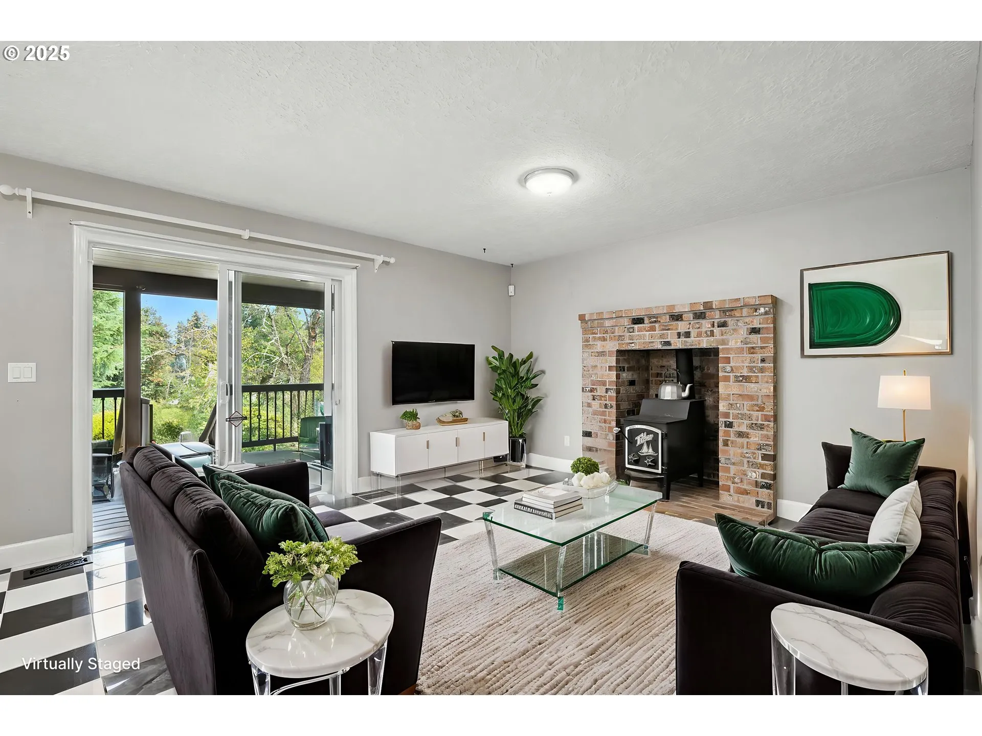 Family Room-Lower