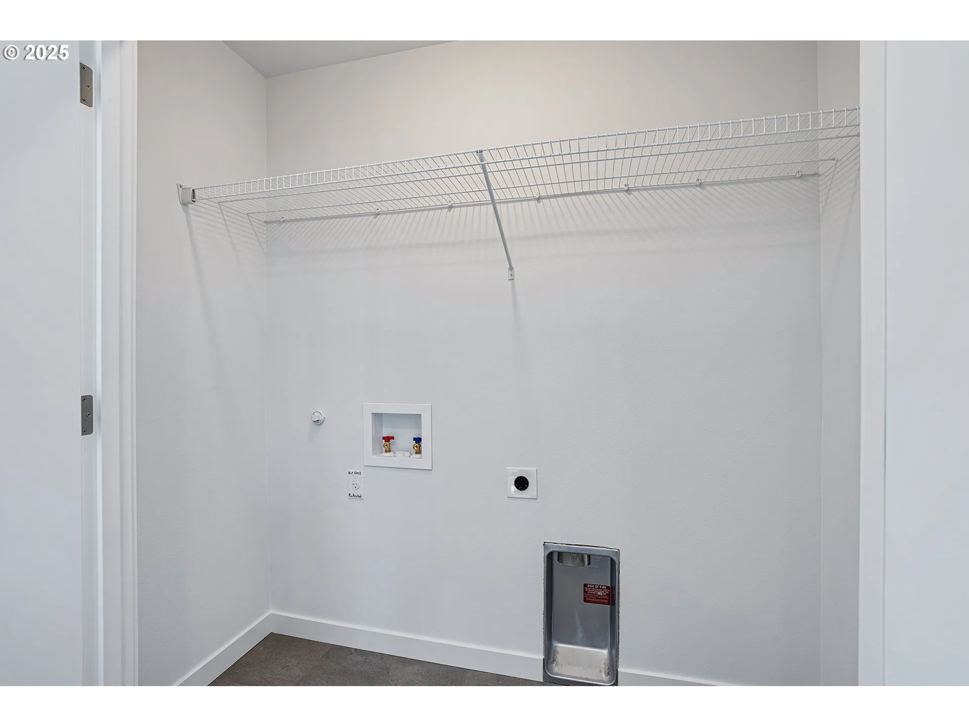 Laundry-Upper
