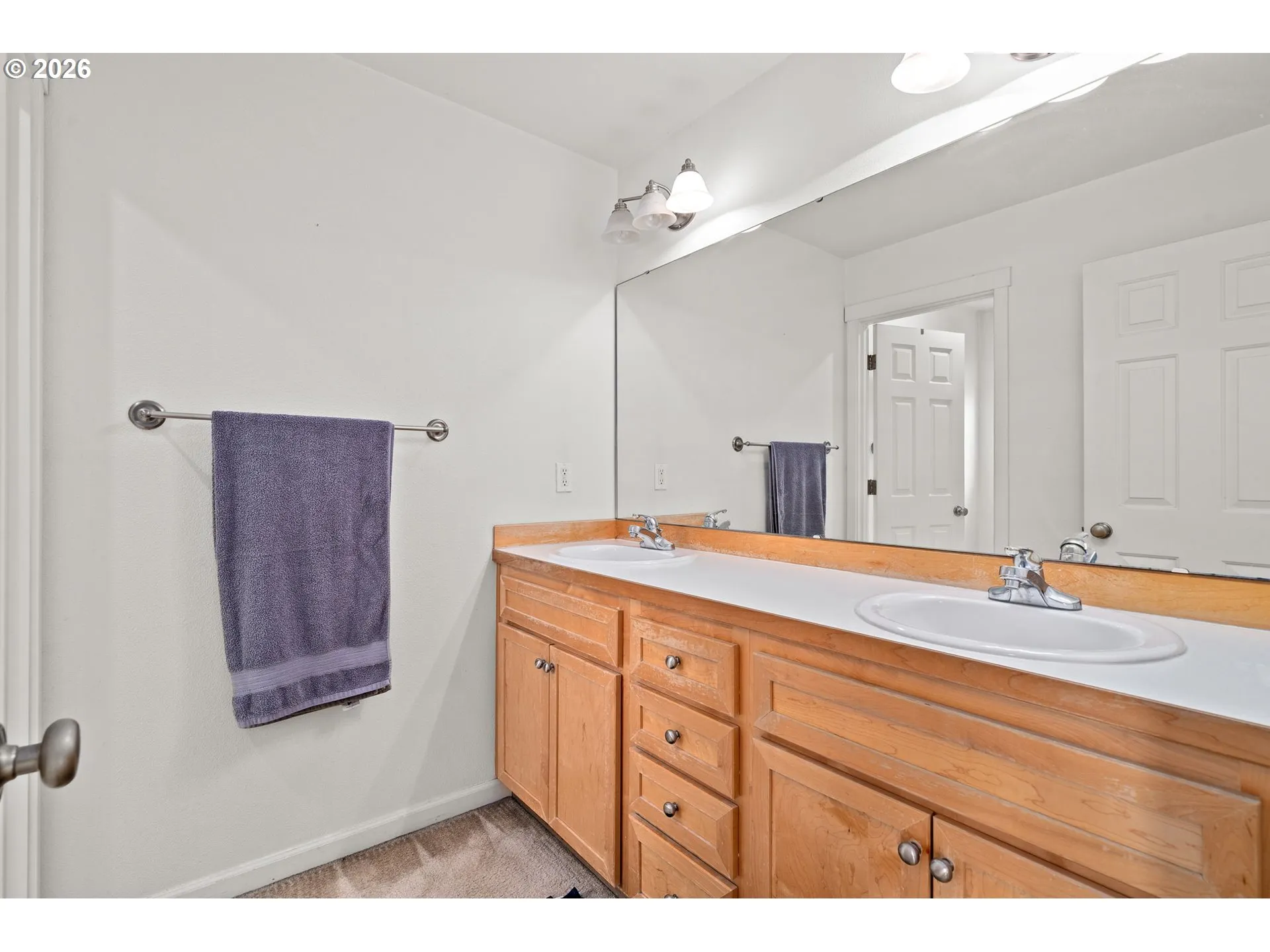 En Suite Bathroom-Upper