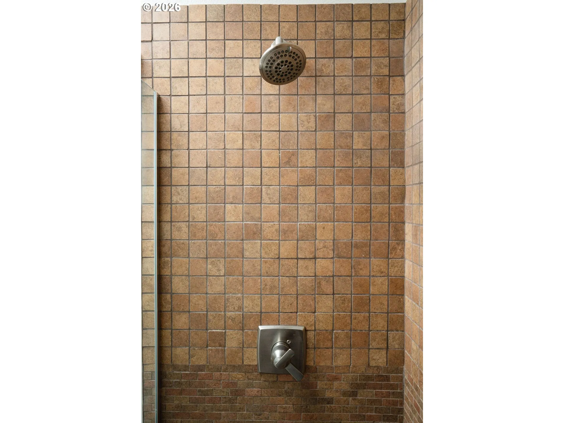 Bathroom-Walk in Shower