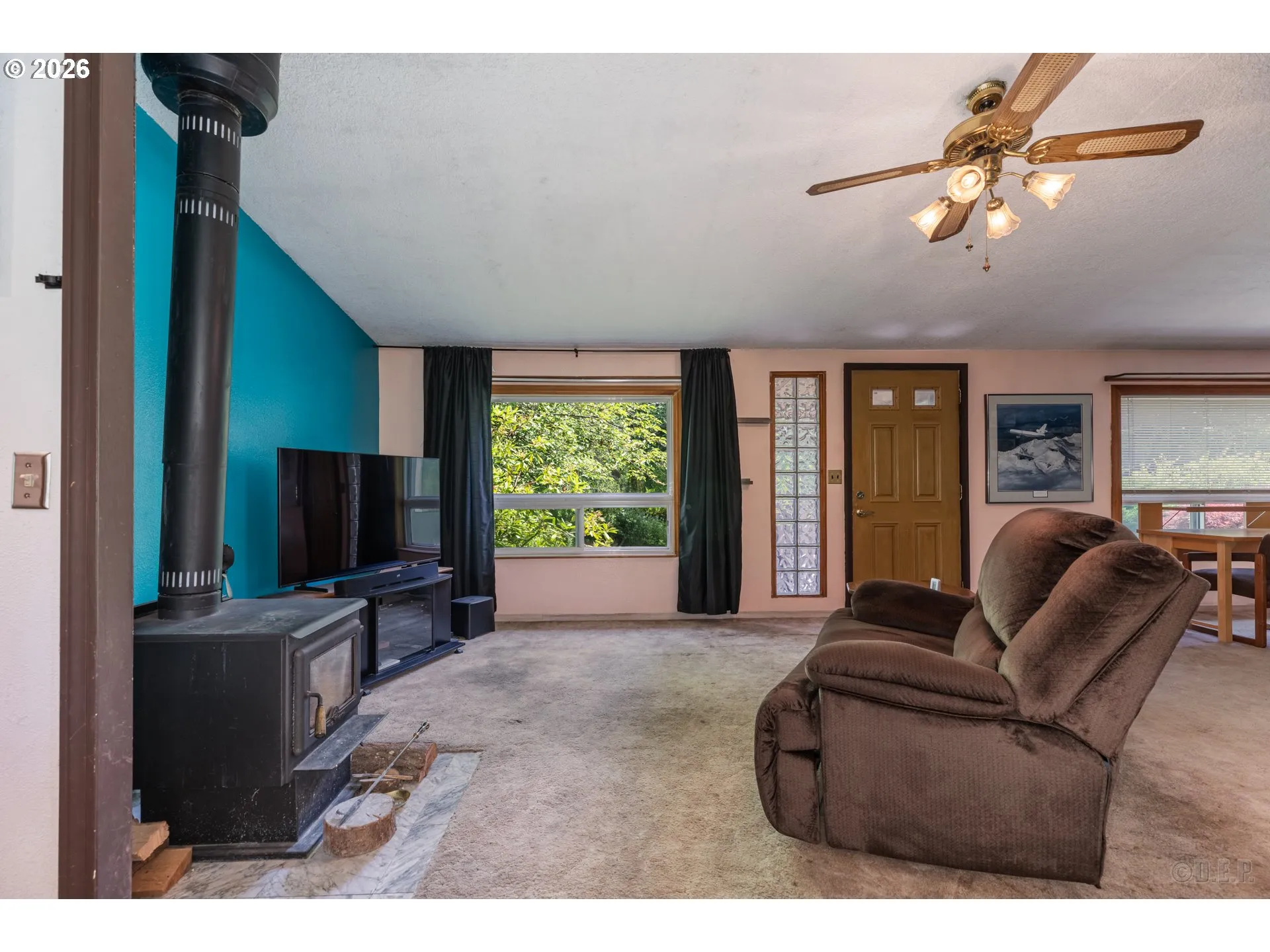 Living Room-Ceiling Fan
