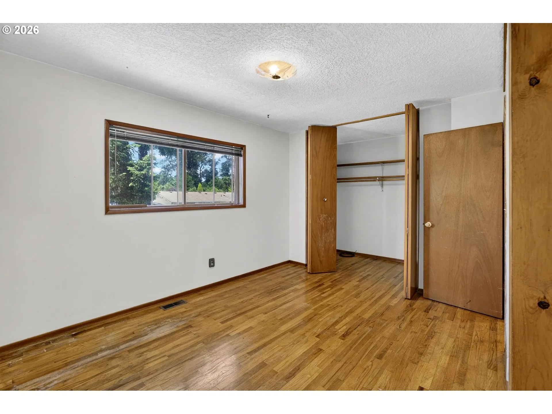 Primary Bedroom-Walk-In Closet