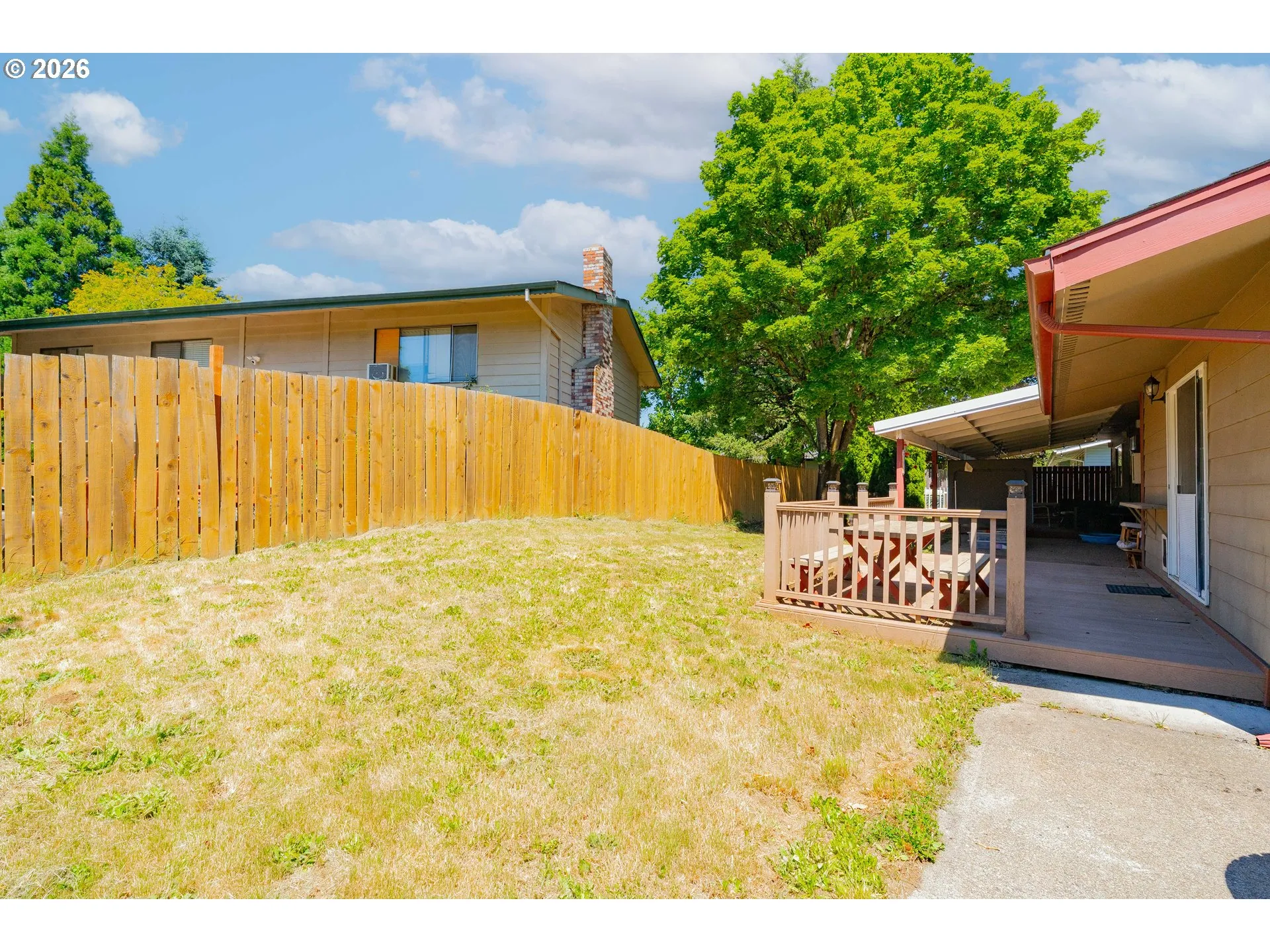 Yard-Fenced