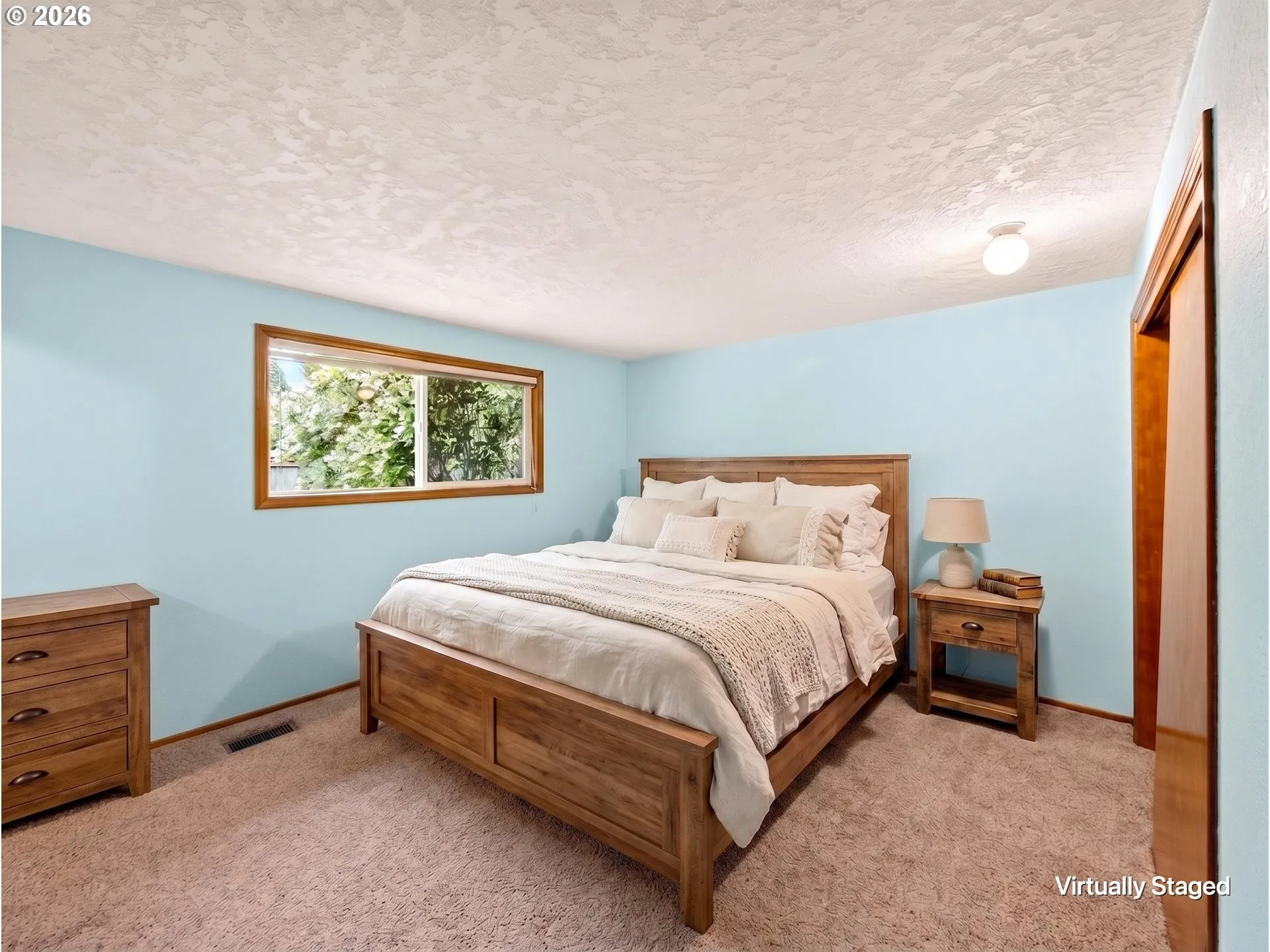 Bedroom, Primary