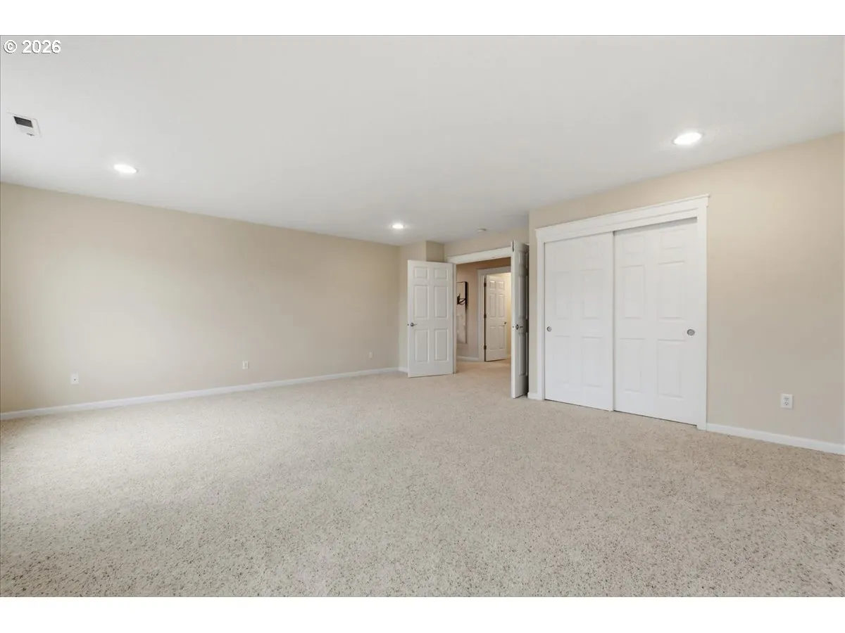 Bonus Room-Upper