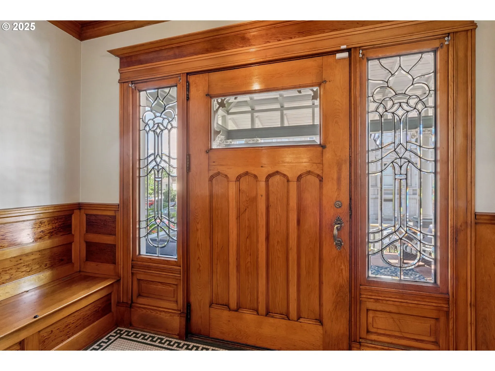 Entrance/Foyer