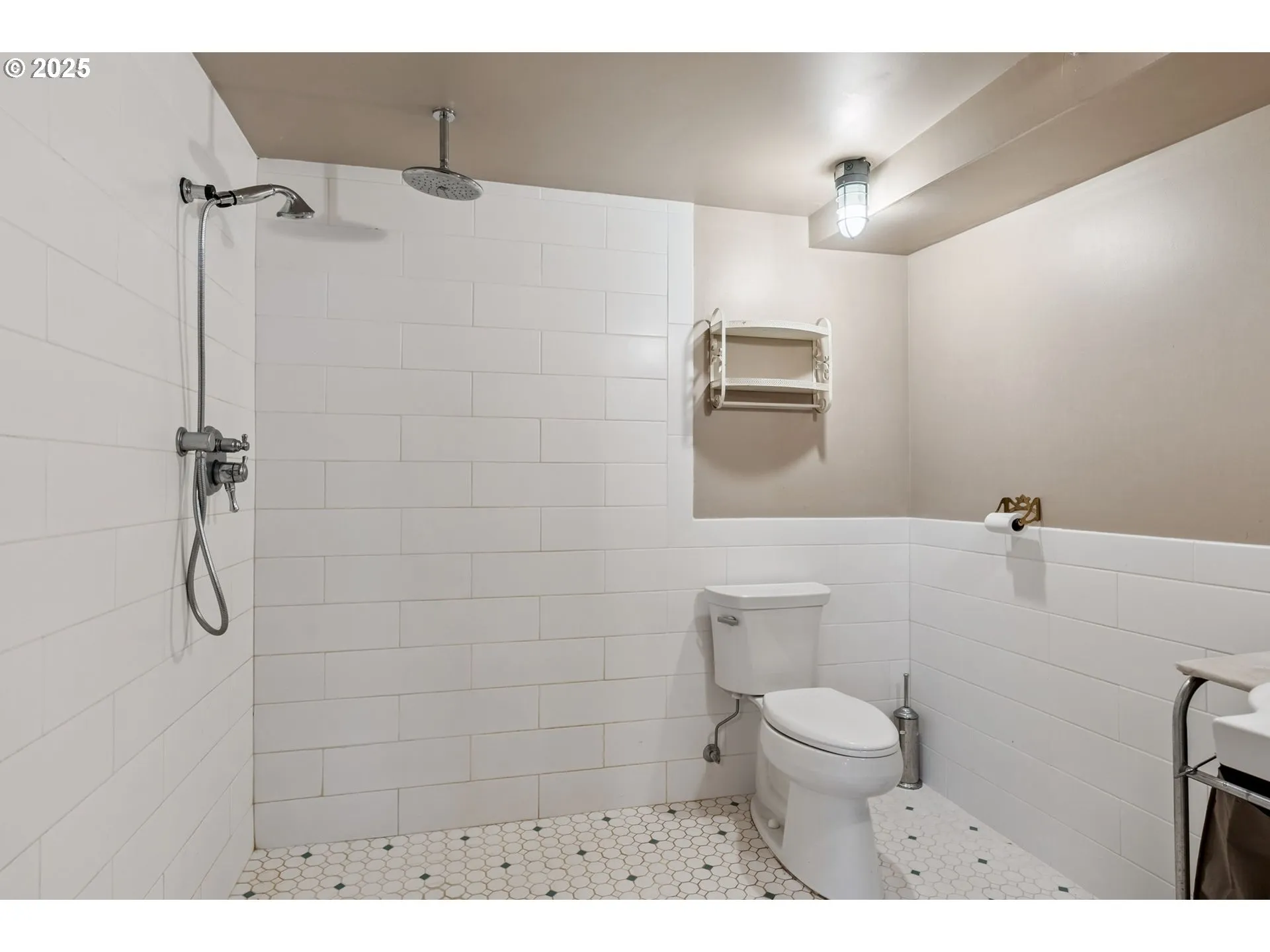 Bathroom-Lower