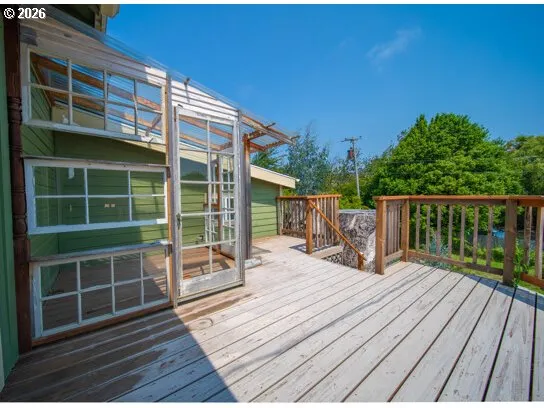 Deck-Main