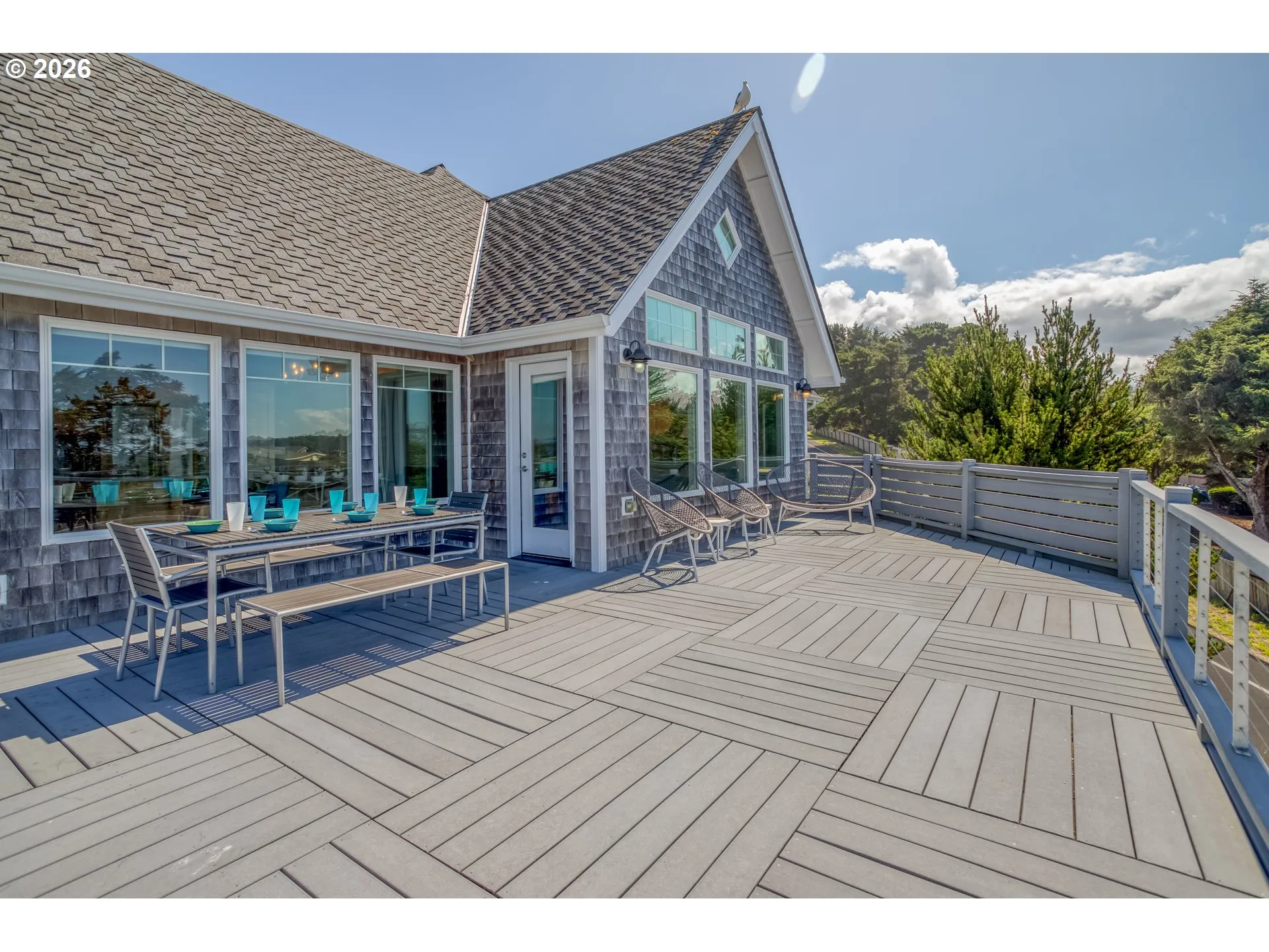 Deck-Main