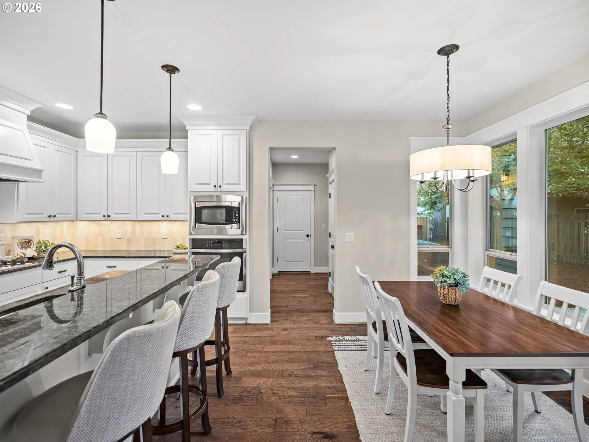 Kitchen/Nook-Eating Area