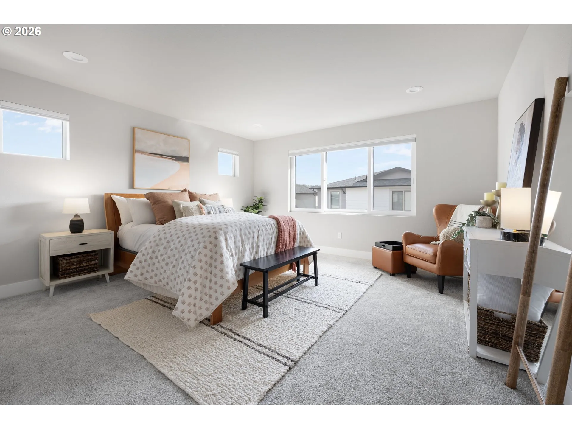 Bedroom, Owner's Suite-Upper