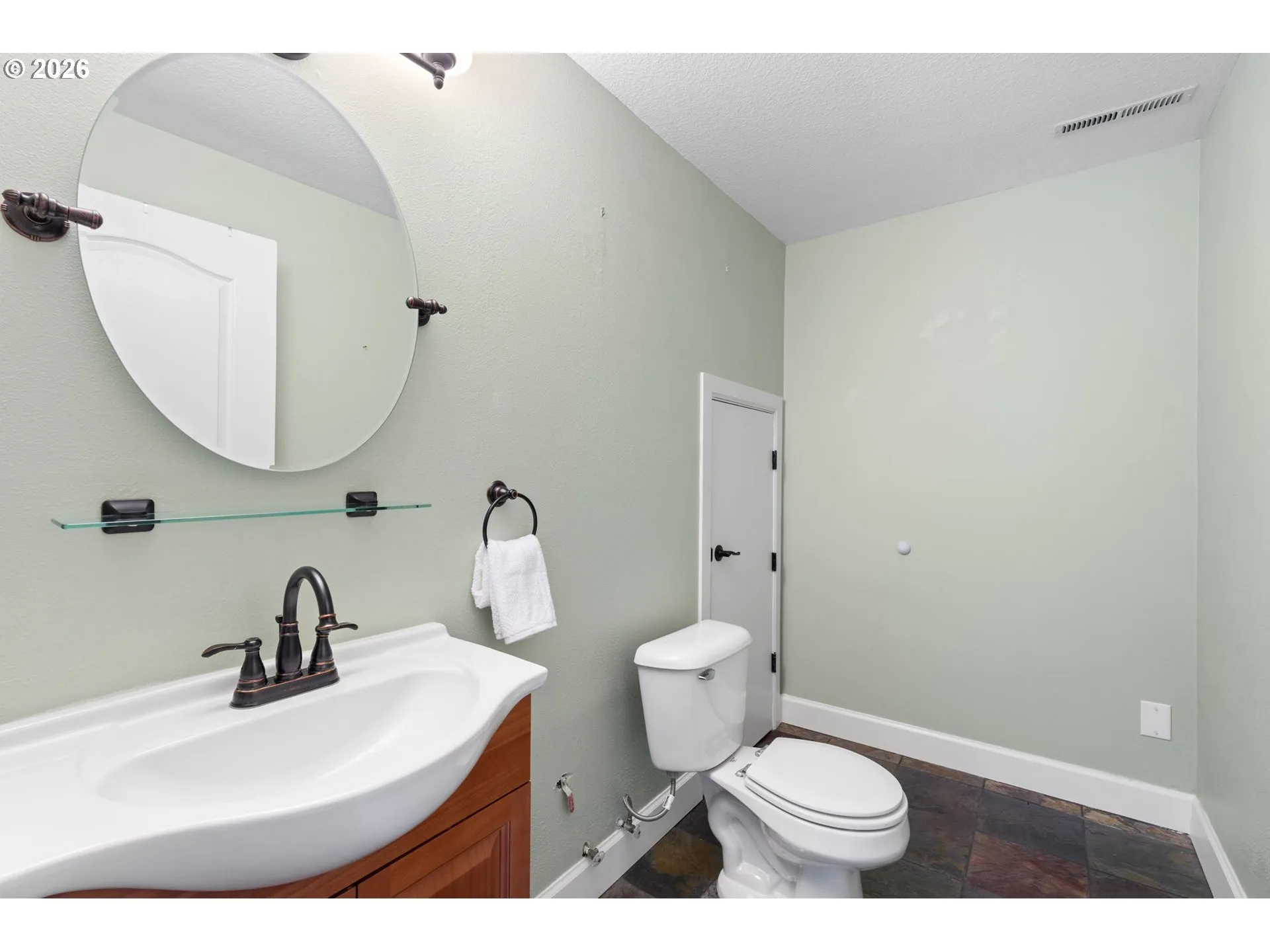 Bathroom-Lower