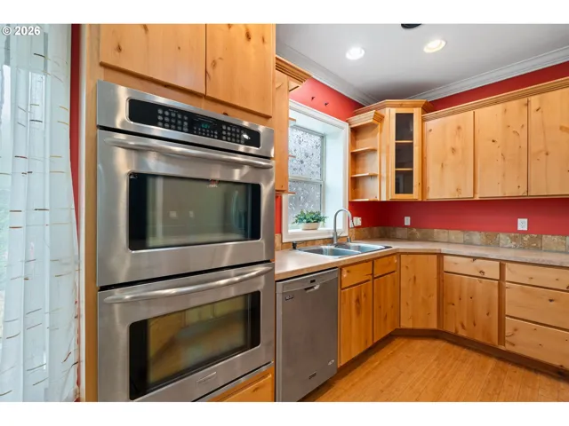 Kitchen-Oven
