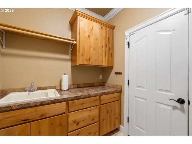 Laundry-Main